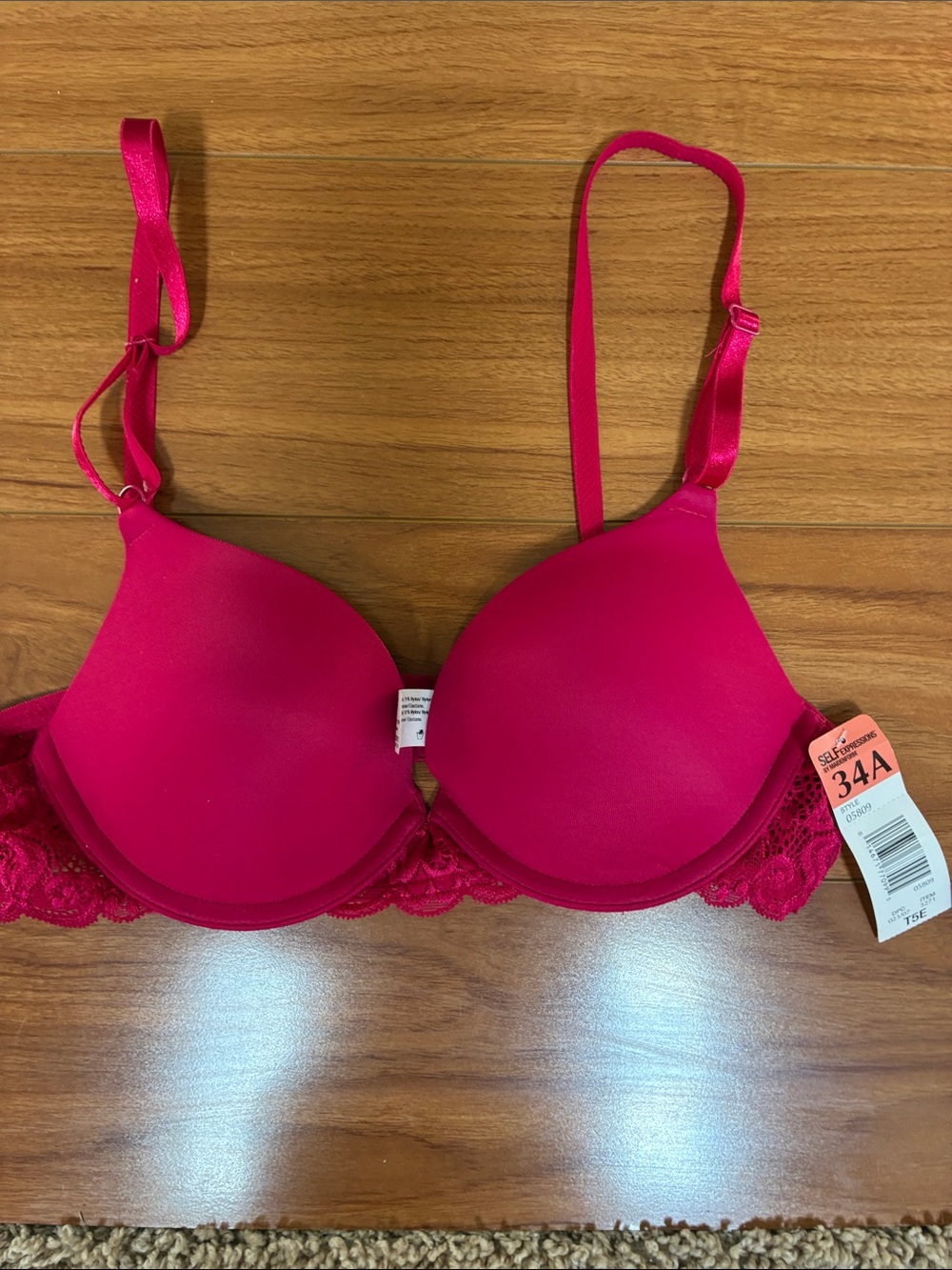 NWT MAIDENFORM Women’s Hot Pink Lace Push-Up Bra